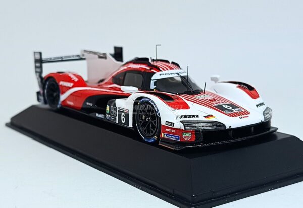 Miniatura de carro Porsche 963 Penske #6 Cameron/Jaminet/Tandy, 24h Daytona 2023, escala 1:43, marca Spark
