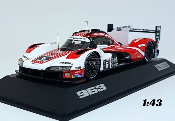 Miniatura de carro Porsche 963 Penske #6 Cameron/Jaminet/Tandy, 24h Daytona 2023, escala 1:43, marca Spark